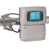 Ultraschall-Durchflussmessgerät mit Dopplerverfahren- oder Laufzeitmessverfahren