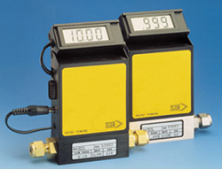 Massendurchflussmesser für Gase, wahlweise mit oder ohne Anzeige | FMA1700 und FMA1800