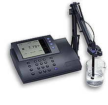 Benchtop pH Meter | PHB-220 Discontinued